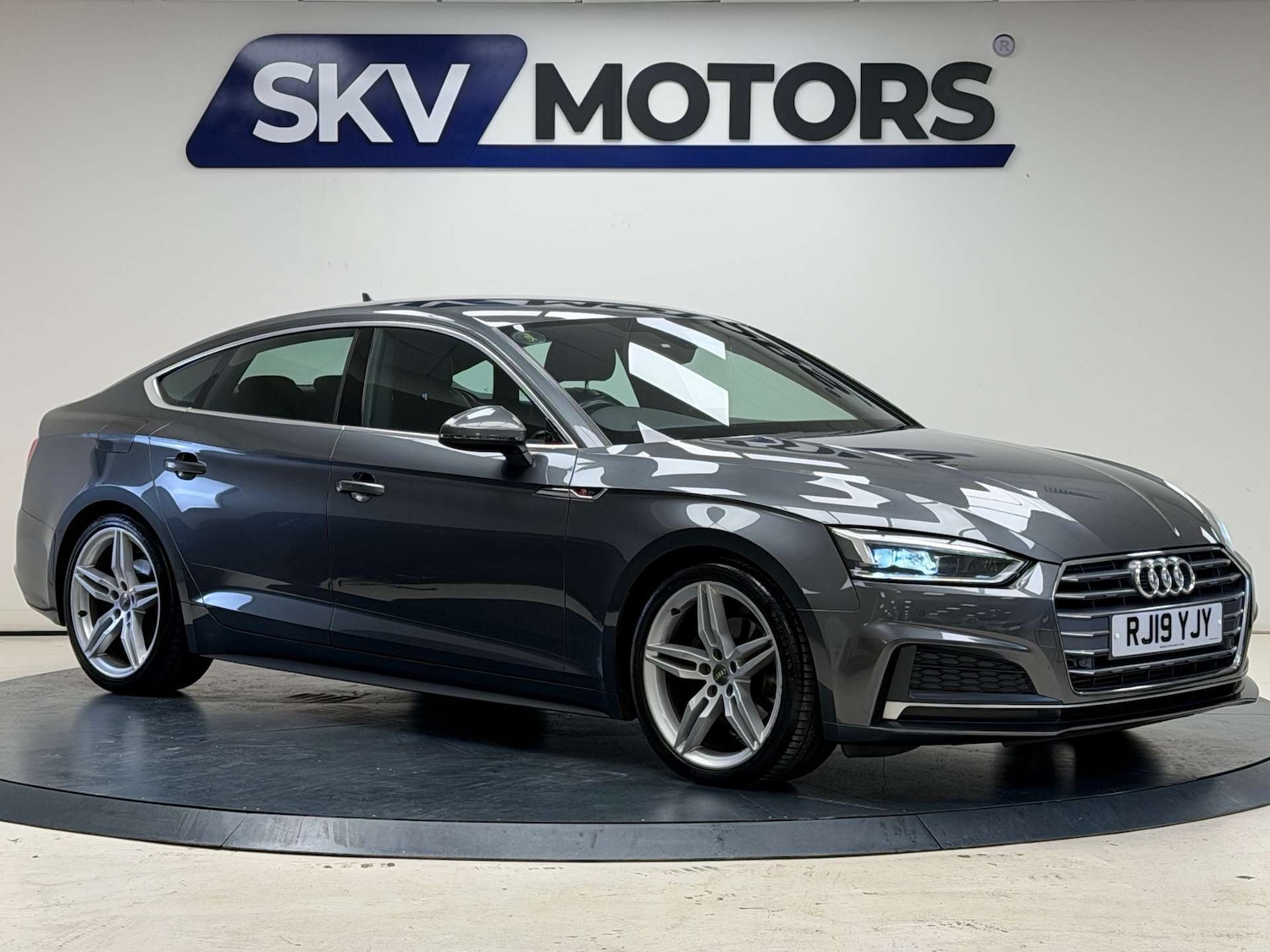 Used Audi A5 2019 for sale - 77055549: Photo 11