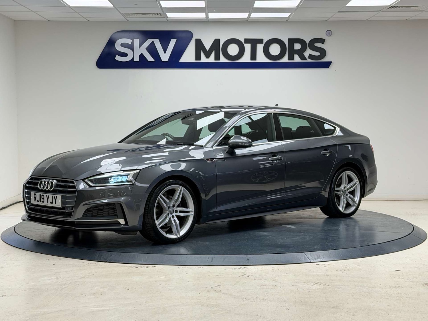 Used Audi A5 2019 for sale - 77055549: Photo 13