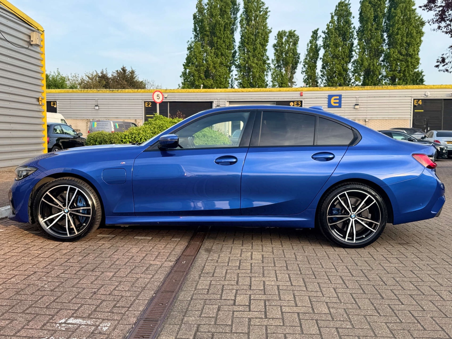 Used BMW 3 Series 2021 for sale - 76363715: Photo 11