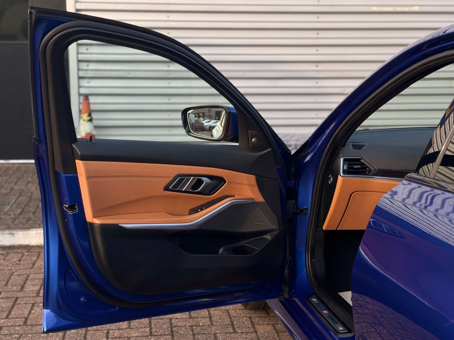 Used BMW 3 Series 2021 for sale - 76363715: Photo 32