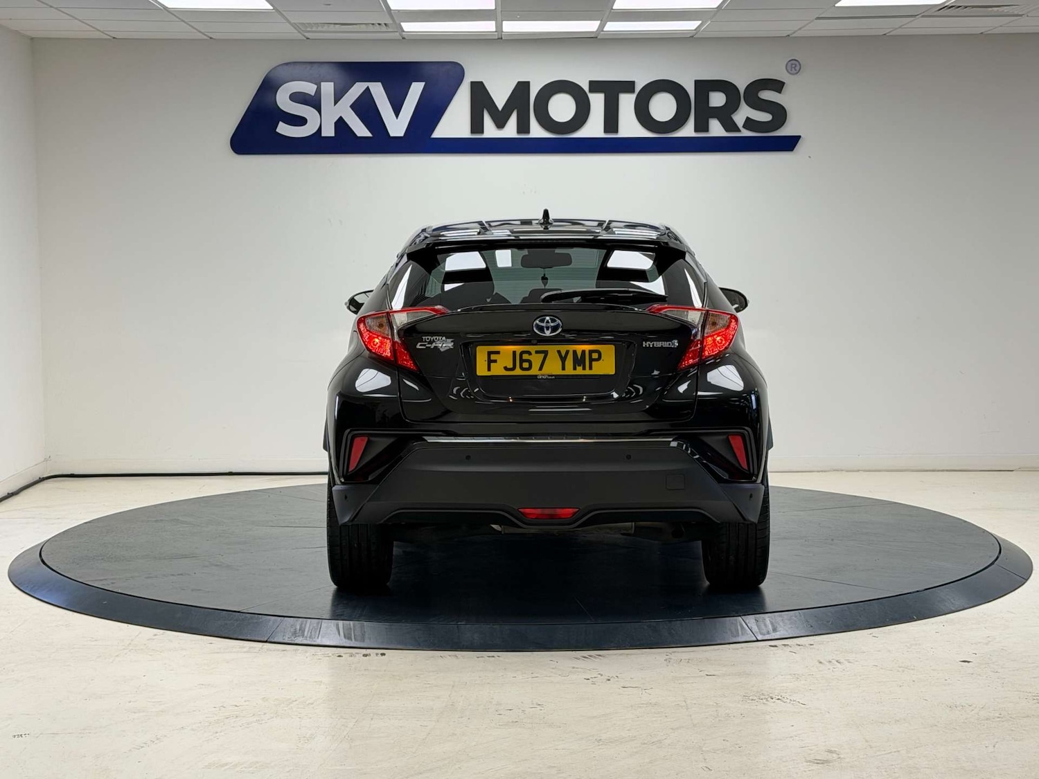 Used Toyota C-HR 2017 for sale - 76539487: Photo 14