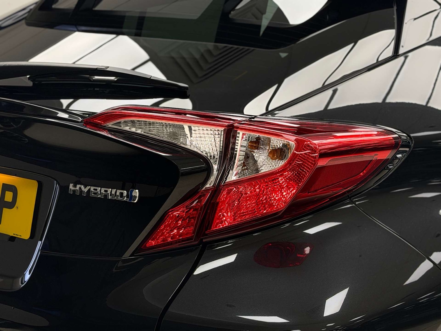 Used Toyota C-HR 2017 for sale - 76539487: Photo 44