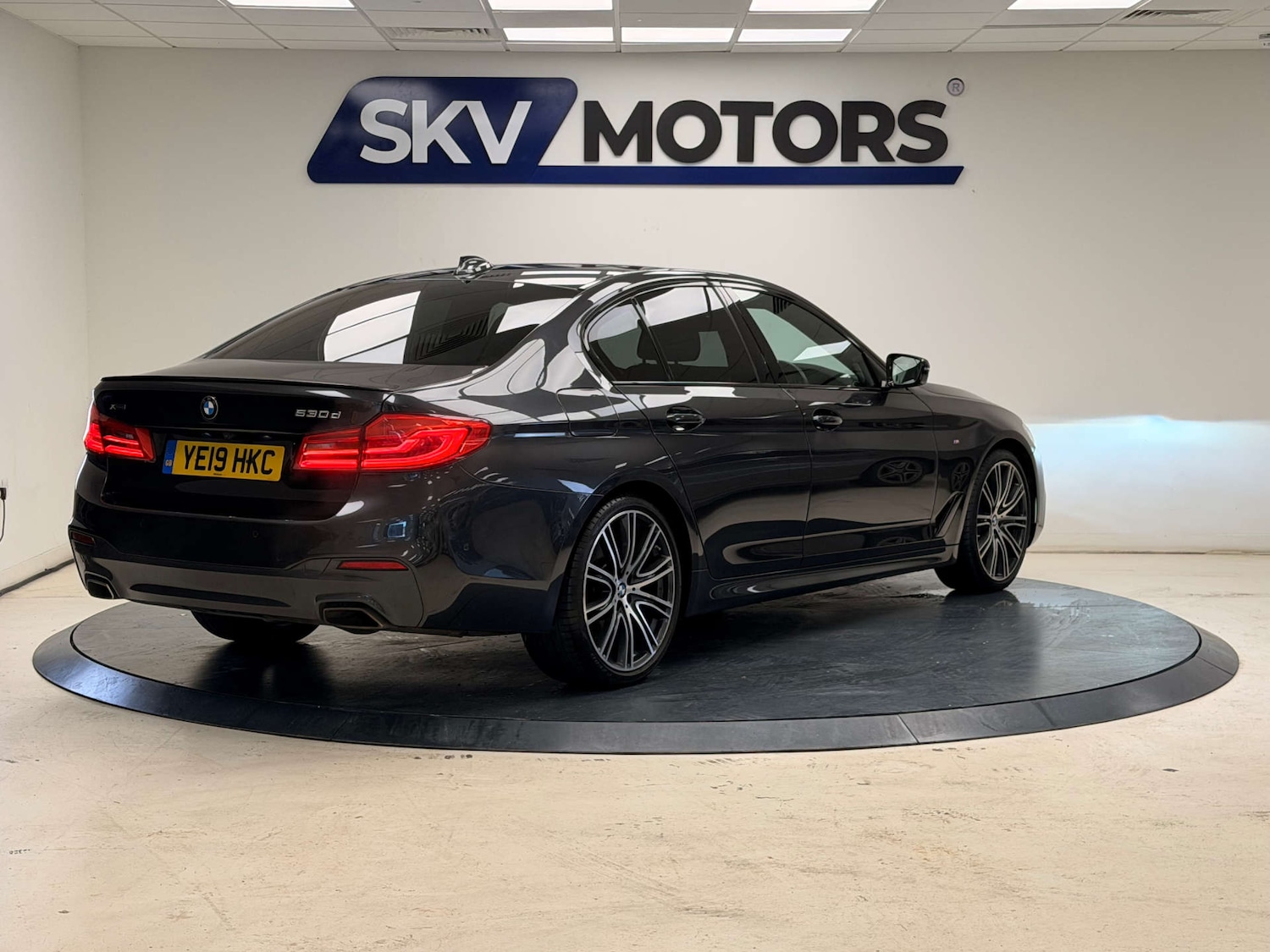 Used BMW 5 Series 2019 for sale - 77228430: Photo 15