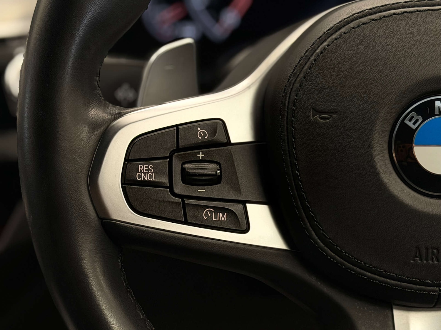 Used BMW 5 Series 2019 for sale - 77228430: Photo 24