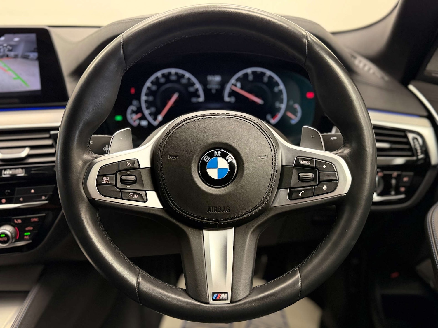 Used BMW 5 Series 2019 for sale - 77228430: Photo 37