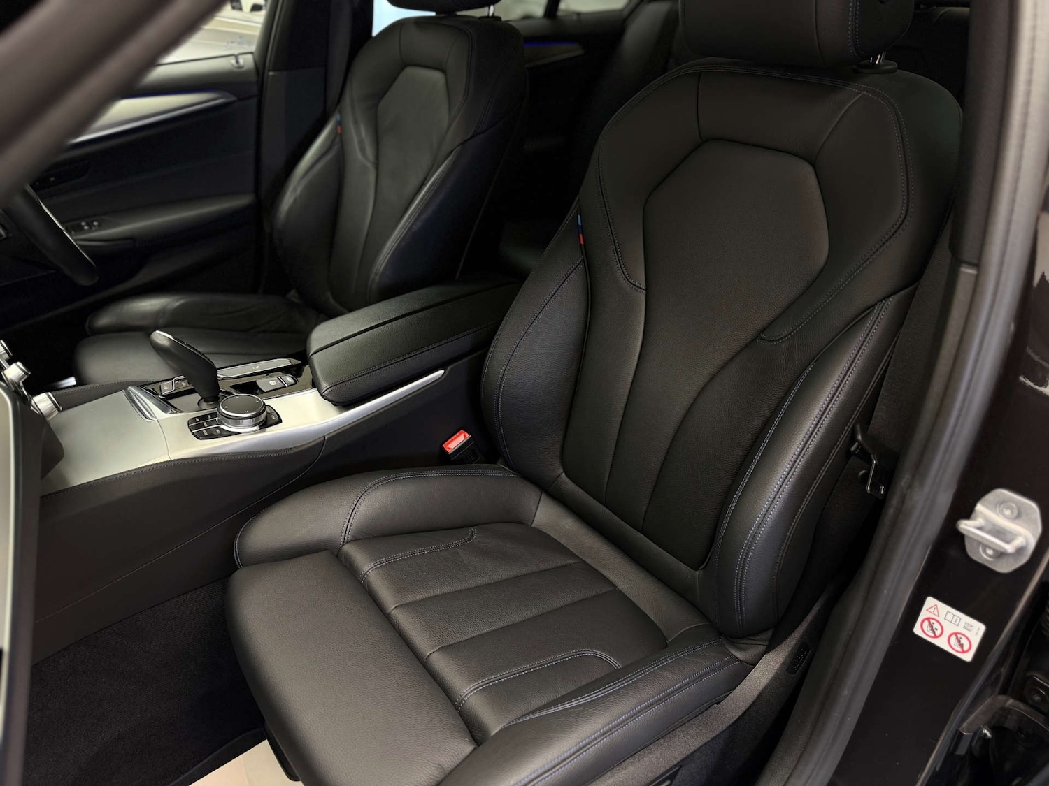 Used BMW 5 Series 2019 for sale - 77228430: Photo 38