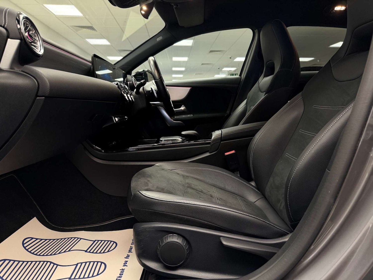 Used Mercedes-Benz A-Class 2022 for sale - 76427201: Photo 31