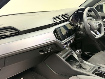 Used Audi Q3 2019 for sale - 79197760: Photo