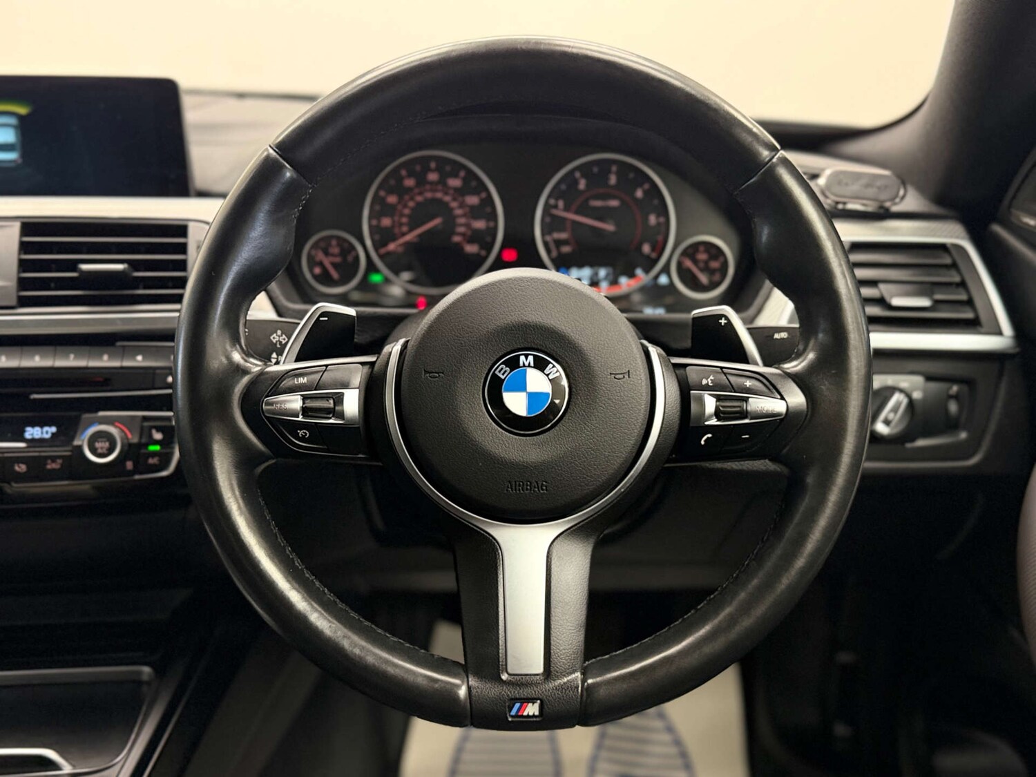 Used BMW 4 Series 2017 for sale - 77423725: Photo 9