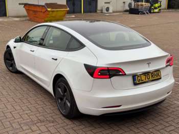 Used Tesla Model 3 2020 for sale - 74126677: Photo