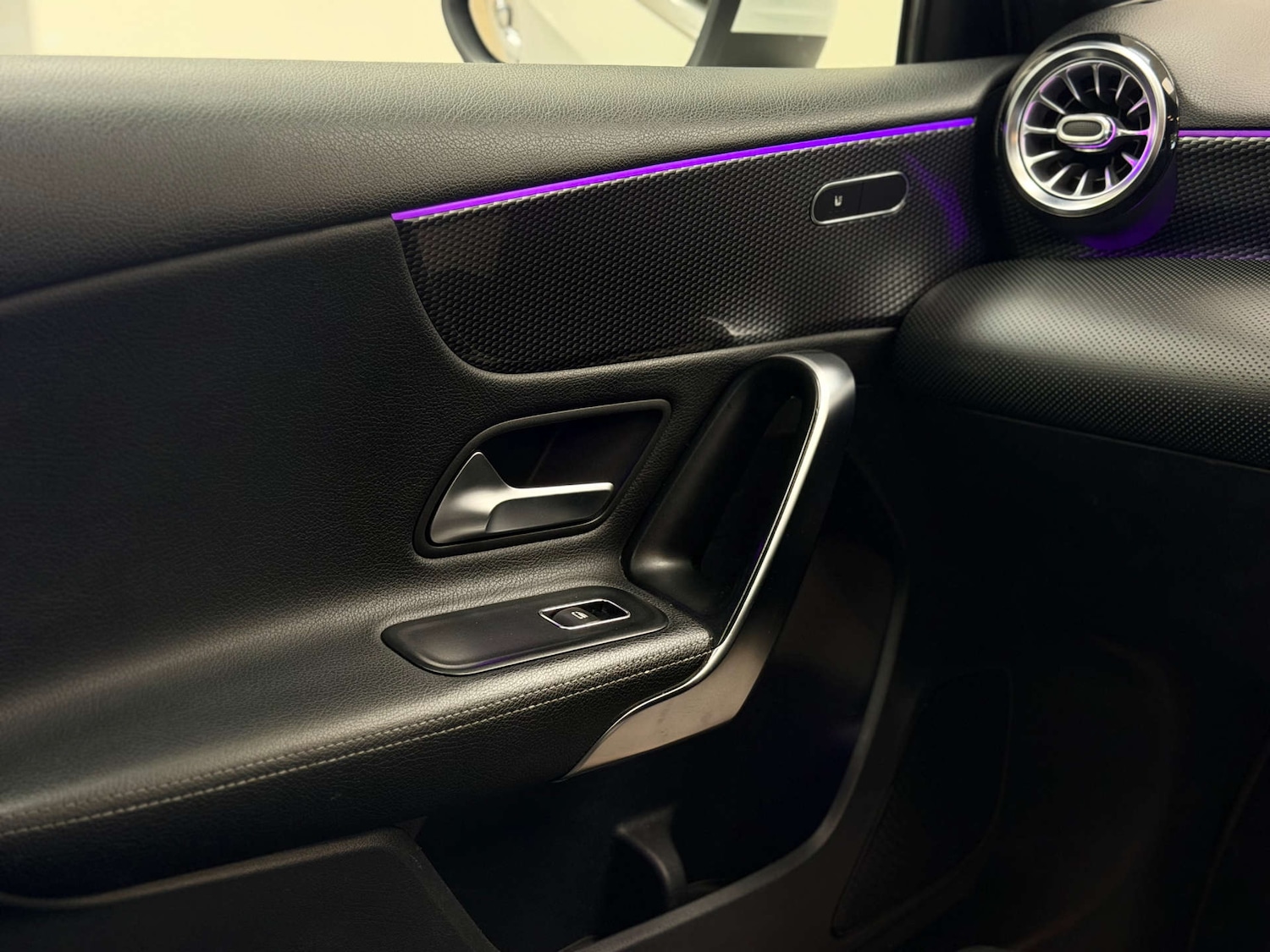 Used Mercedes-Benz A-Class 2018 for sale - 77247818: Photo 25