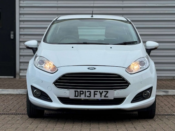 Used Ford Fiesta 2013 for sale - 74126642: Photo 2