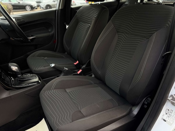 Used Ford Fiesta 2013 for sale - 74126642: Photo 32