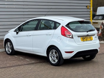 Used Ford Fiesta 2013 for sale - 74126642: Photo