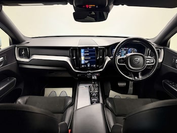 Used Volvo XC60 2018 for sale - 78018635: Photo