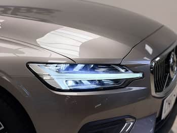 Used Volvo V60 2018 for sale - 79662634: Photo
