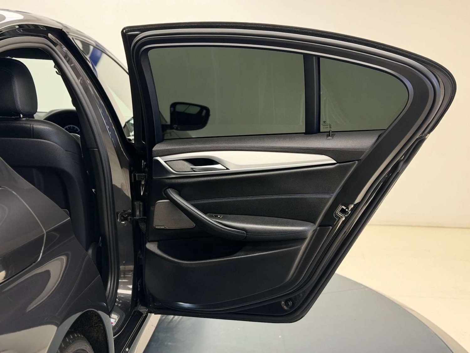 Used BMW 5 Series 2018 for sale - 77053571: Photo 24