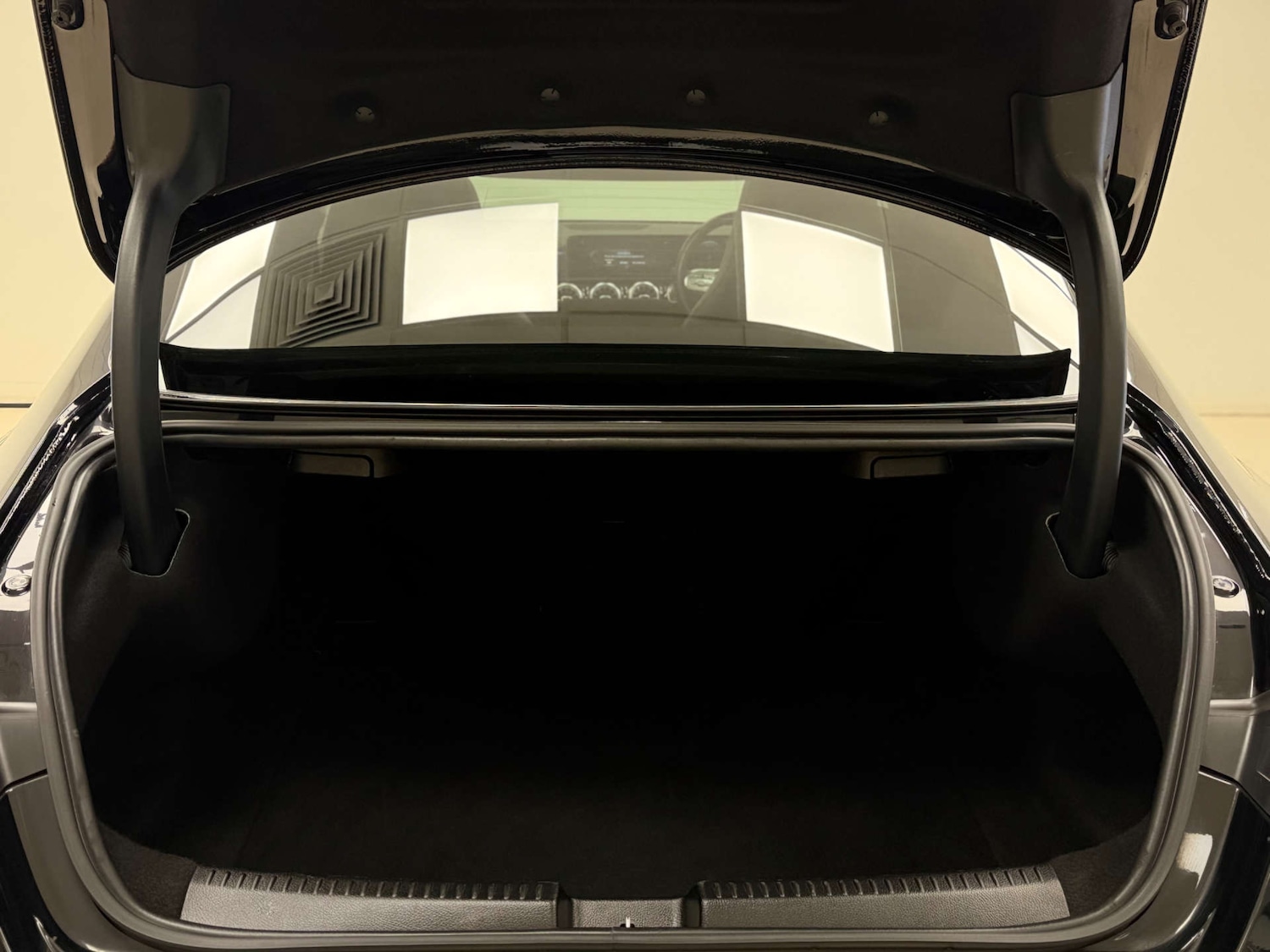 Used Mercedes-Benz CLA 2020 for sale - 77880463: Photo 34