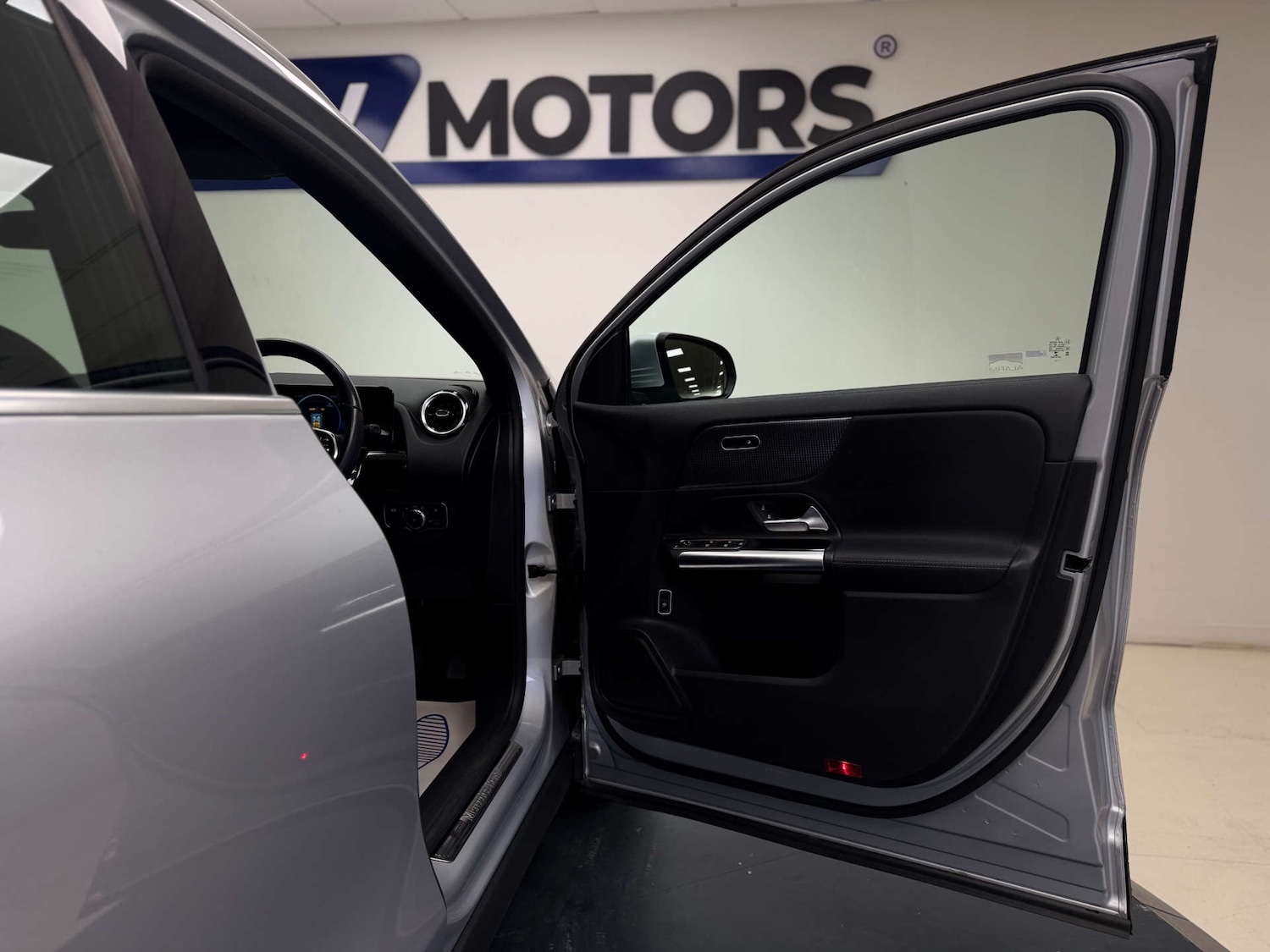 Used Mercedes-Benz GLA 2021 for sale - 77097075: Photo 29