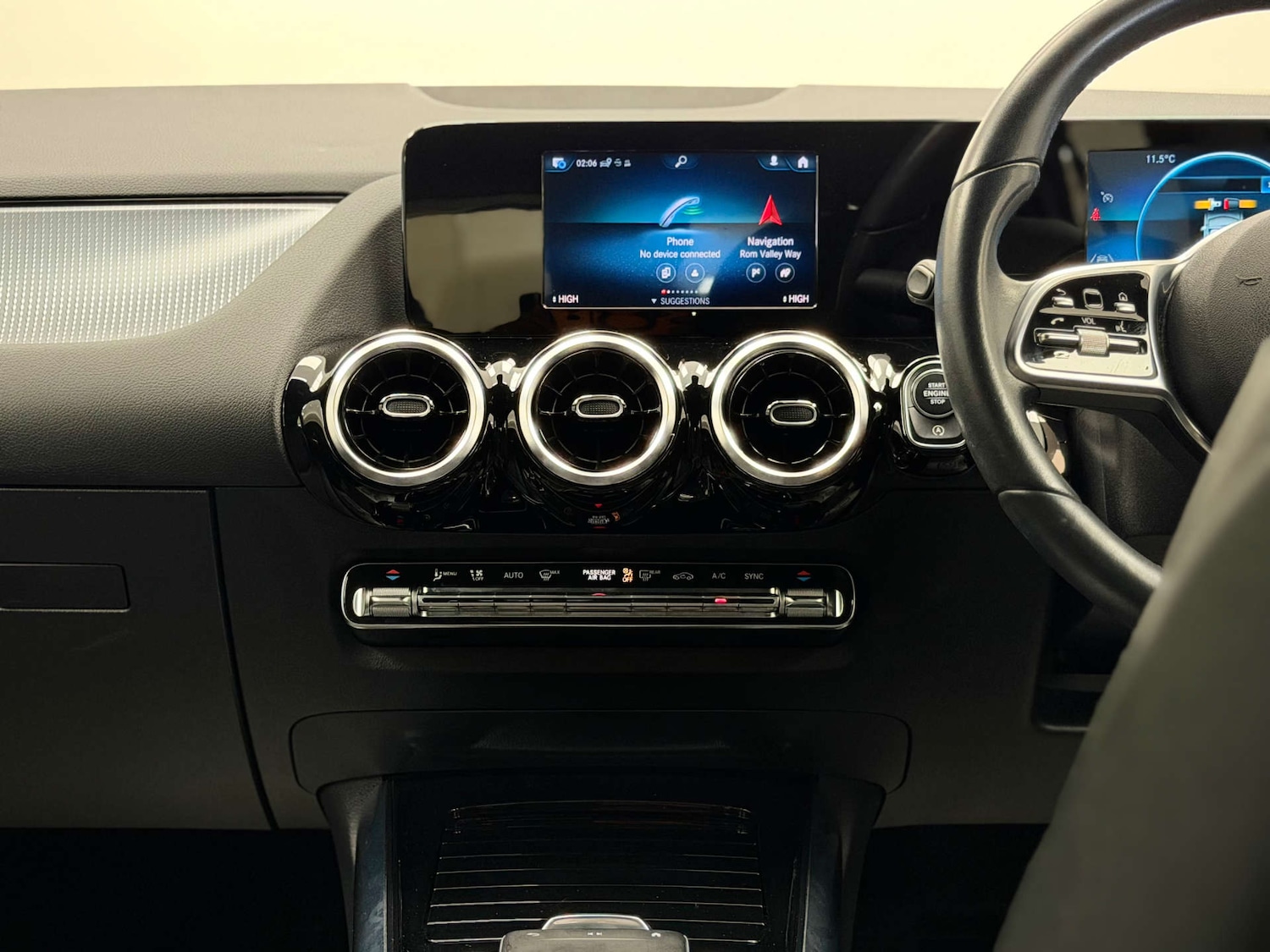 Used Mercedes-Benz GLA 2021 for sale - 77097075: Photo 34