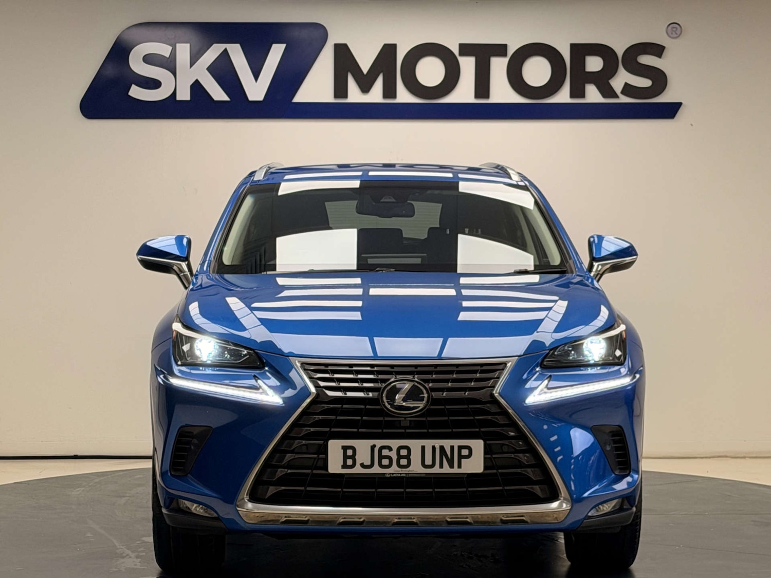 Used Lexus NX 2018 for sale - 77880511: Photo 2