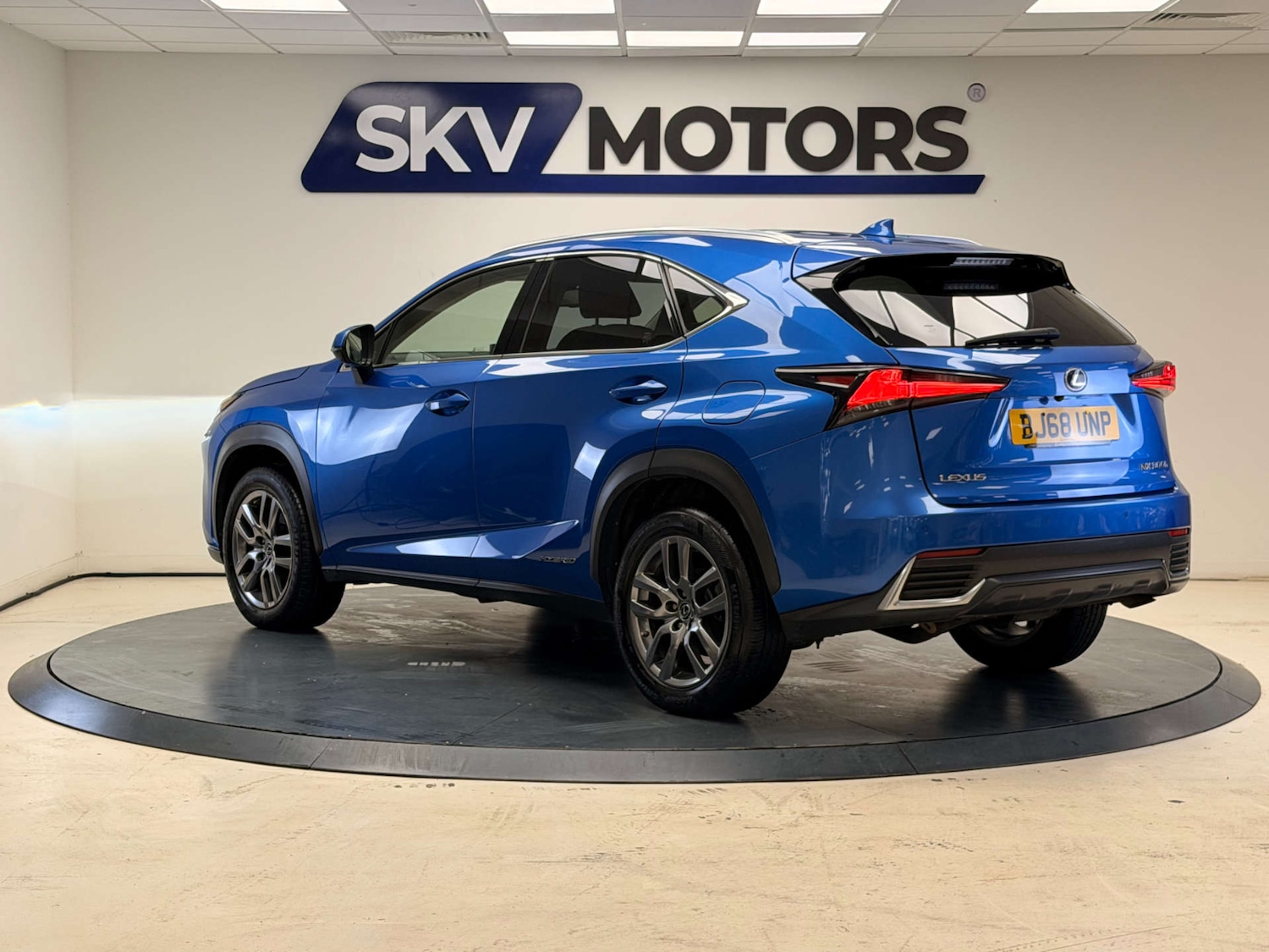 Used Lexus NX 2018 for sale - 77880511: Photo 3