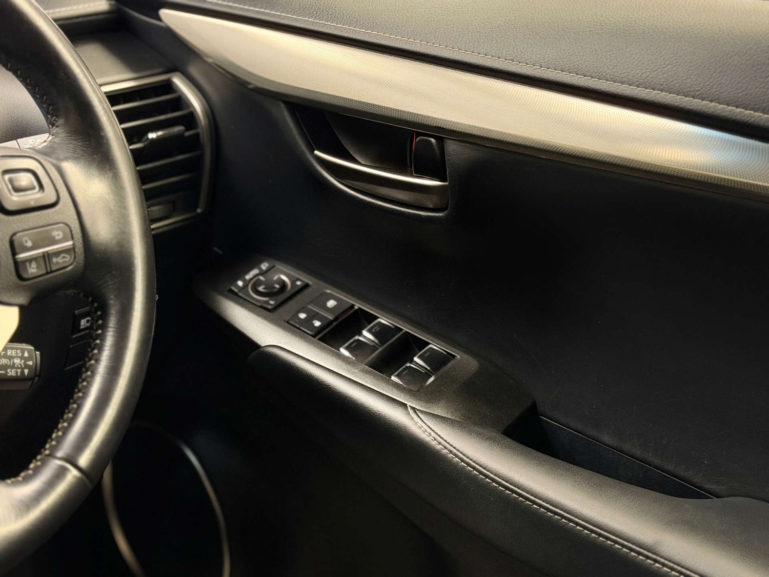 Used Lexus NX 2018 for sale - 77880511: Photo 41