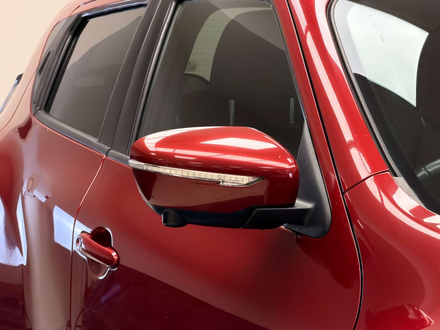 Used Nissan Juke 2015 for sale - 76724043: Photo 37