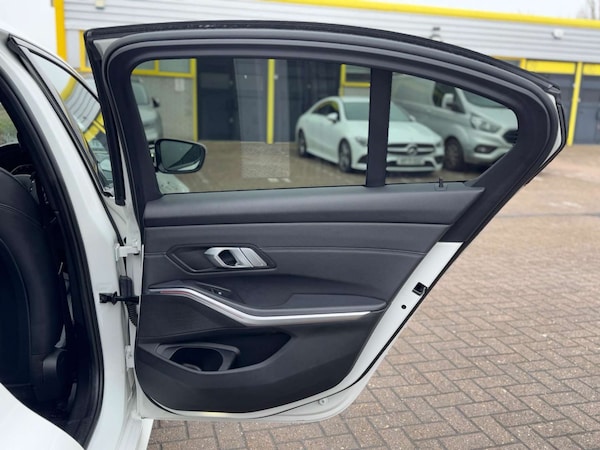 Used BMW 3 Series 2020 for sale - 76278019: Photo 41