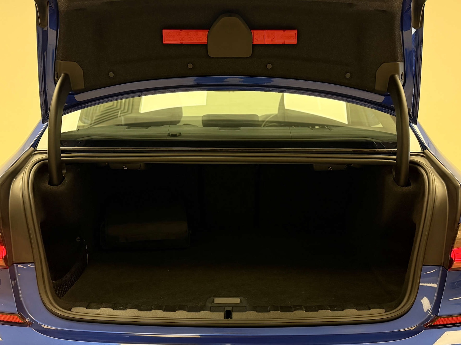 Used BMW 3 Series 2019 for sale - 77329457: Photo 37