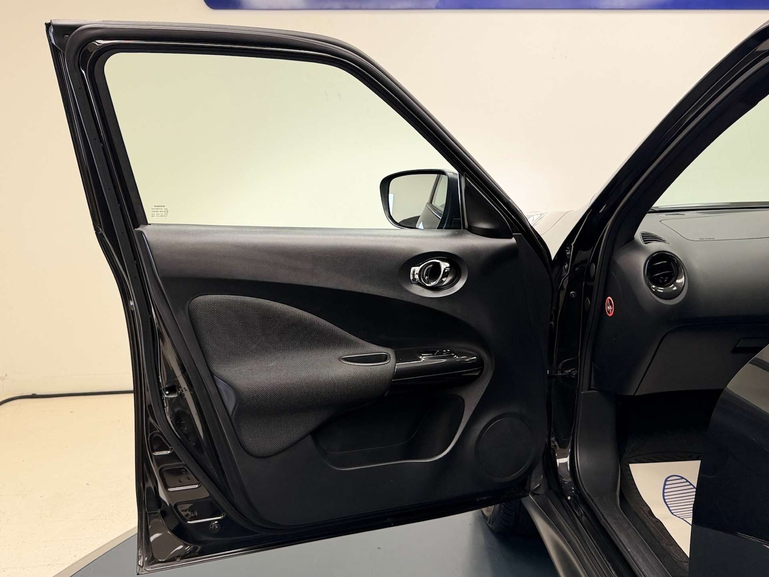 Used Nissan Juke 2015 for sale - 76544280: Photo 21