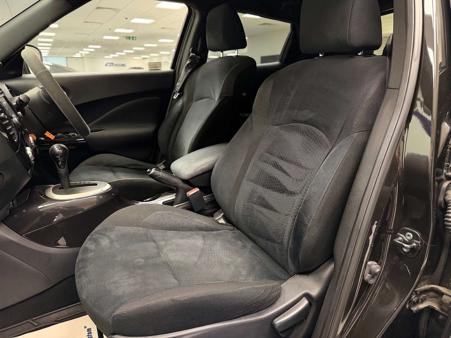 Used Nissan Juke 2015 for sale - 76544280: Photo 49