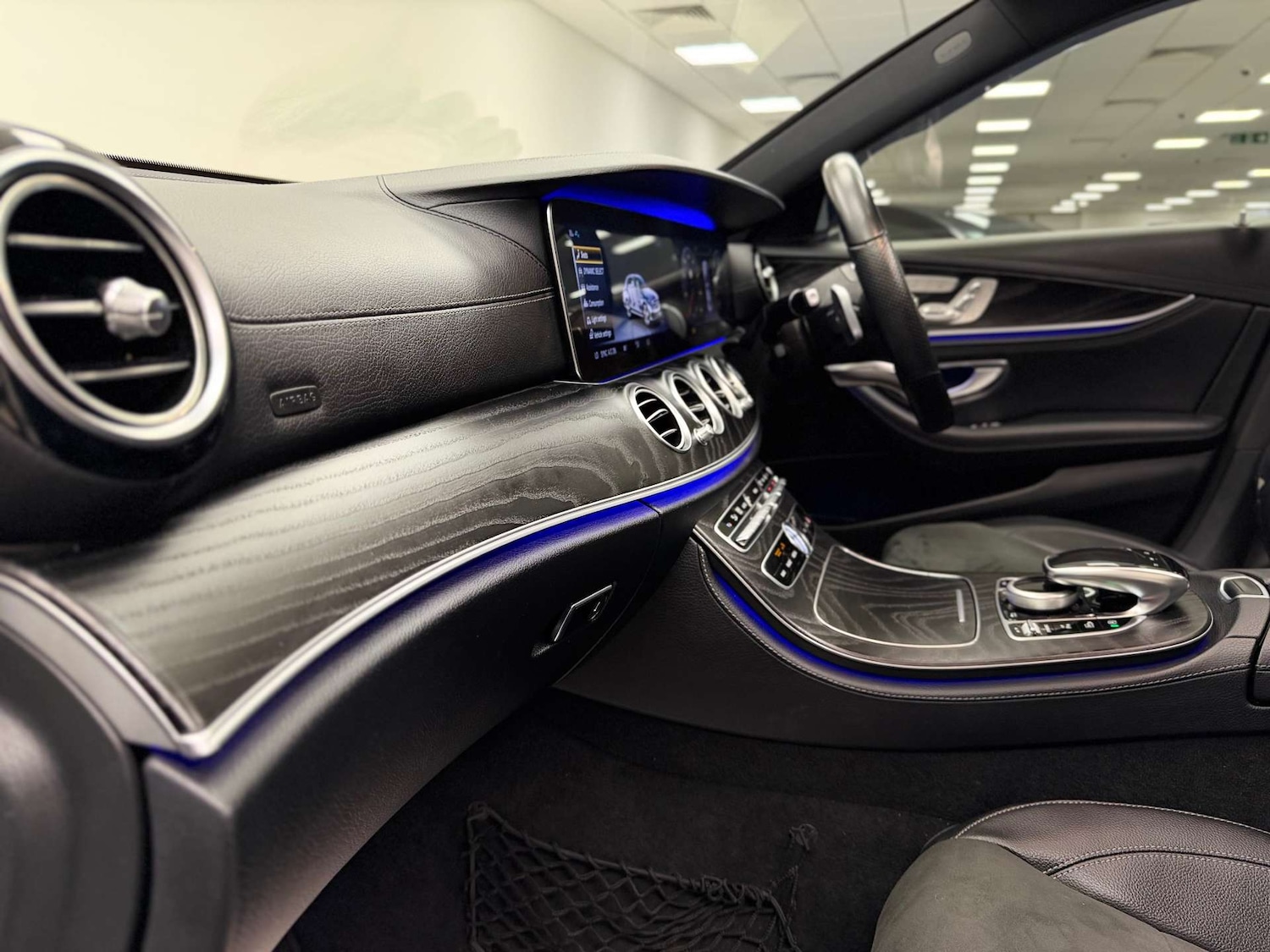 Used Mercedes-Benz E Class 2019 for sale - 76521210: Photo 14