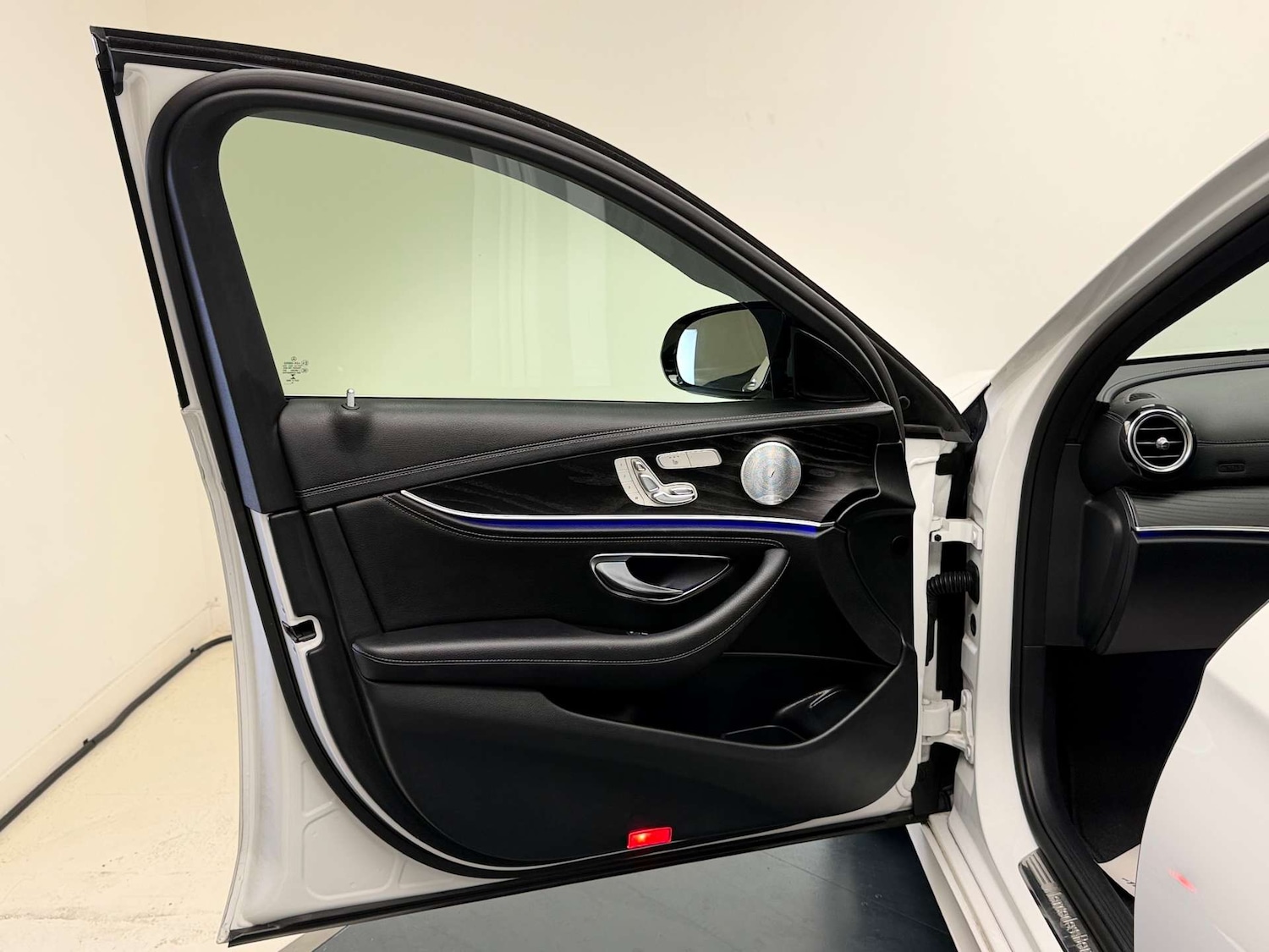 Used Mercedes-Benz E Class 2019 for sale - 76521210: Photo 29