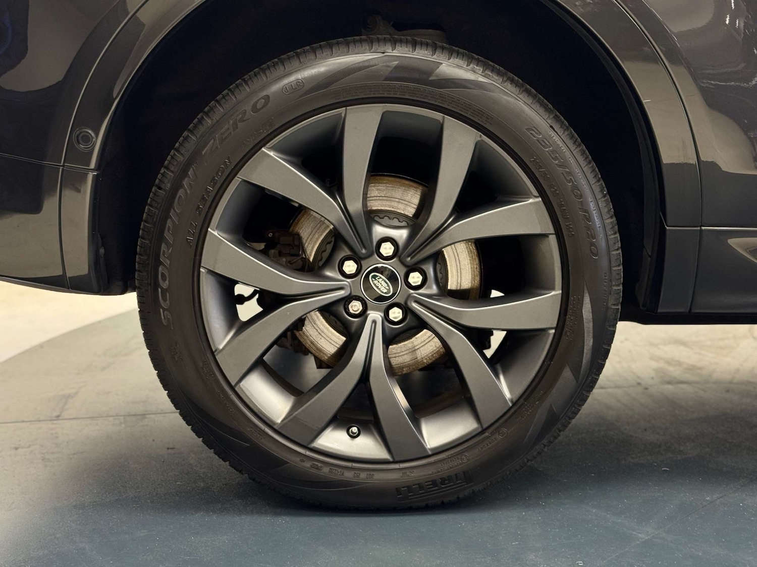 Used Land Rover Discovery Sport 2021 for sale - 76114462: Photo 33