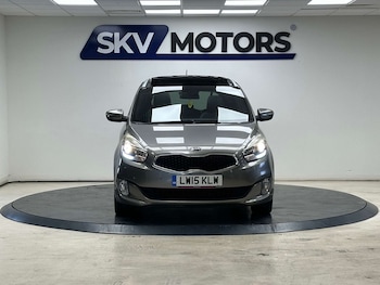 Used Kia Carens 2015 for sale - 79353249: Photo