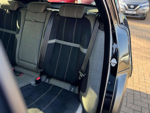 Used Land Rover Range Rover Velar 2018 for sale - 74126671: Photo 23