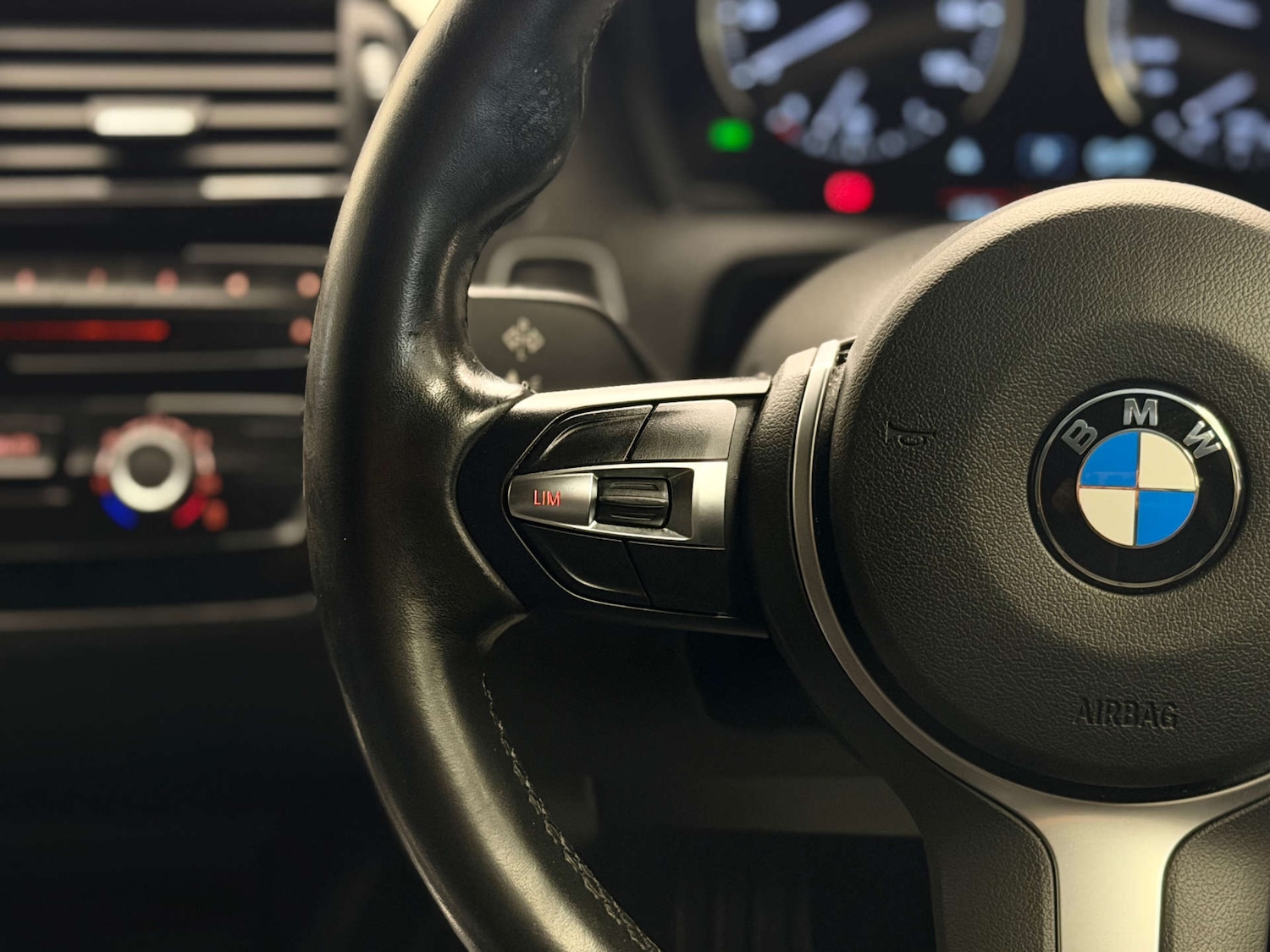 Used BMW 1 Series 2019 for sale - 77140917: Photo 33