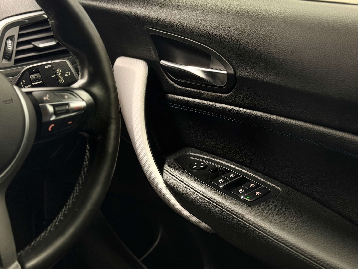 Used BMW 1 Series 2019 for sale - 77140917: Photo 39