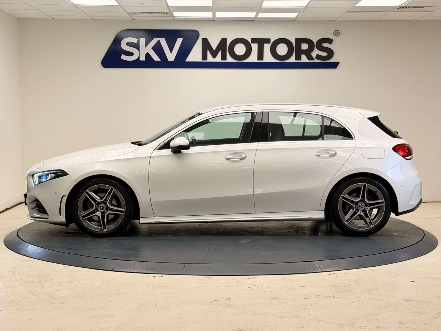 Used Mercedes-Benz A-Class 2018 for sale - 77329460: Photo 11