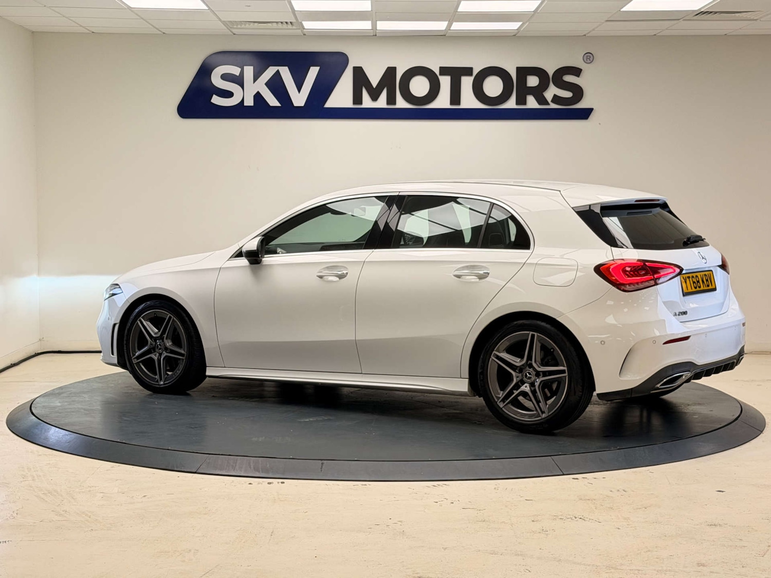Used Mercedes-Benz A-Class 2018 for sale - 77329460: Photo 9