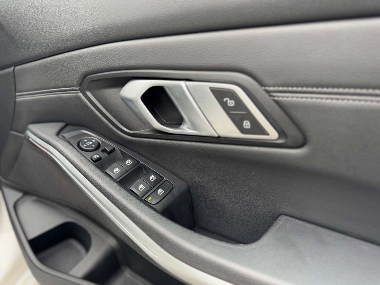 Used BMW 3 Series 2020 for sale - 76363563: Photo 37