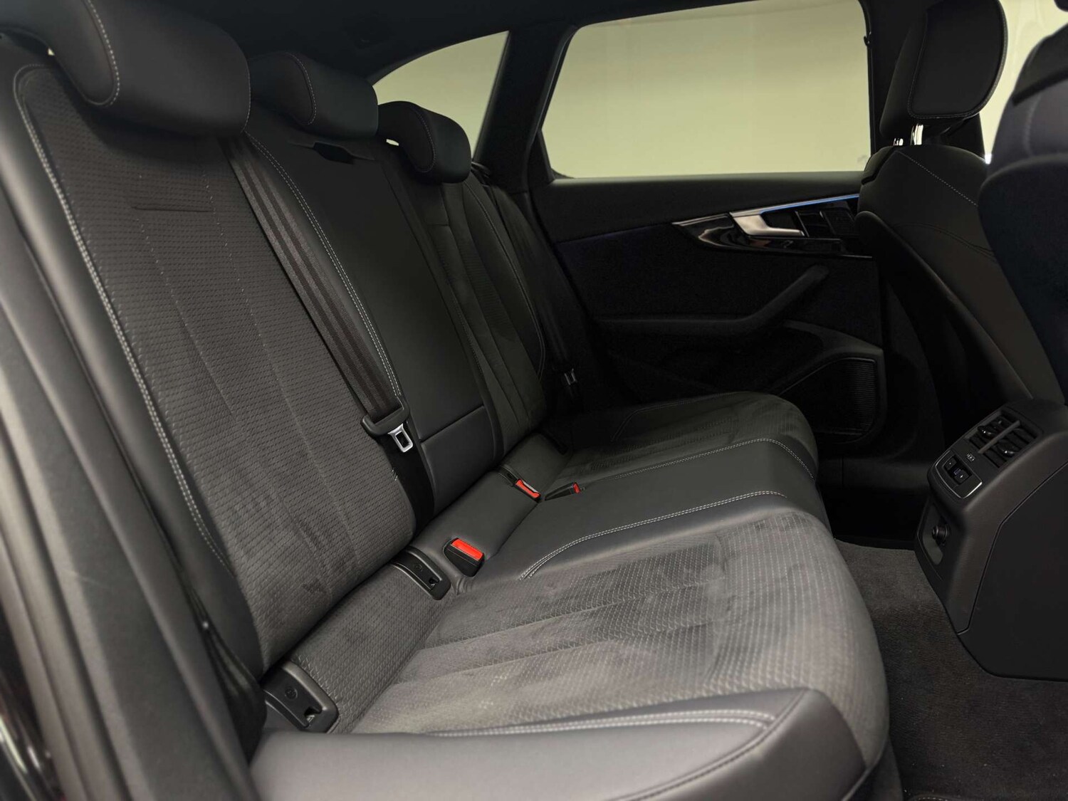 Used Audi A4 2022 for sale - 76280355: Photo 15