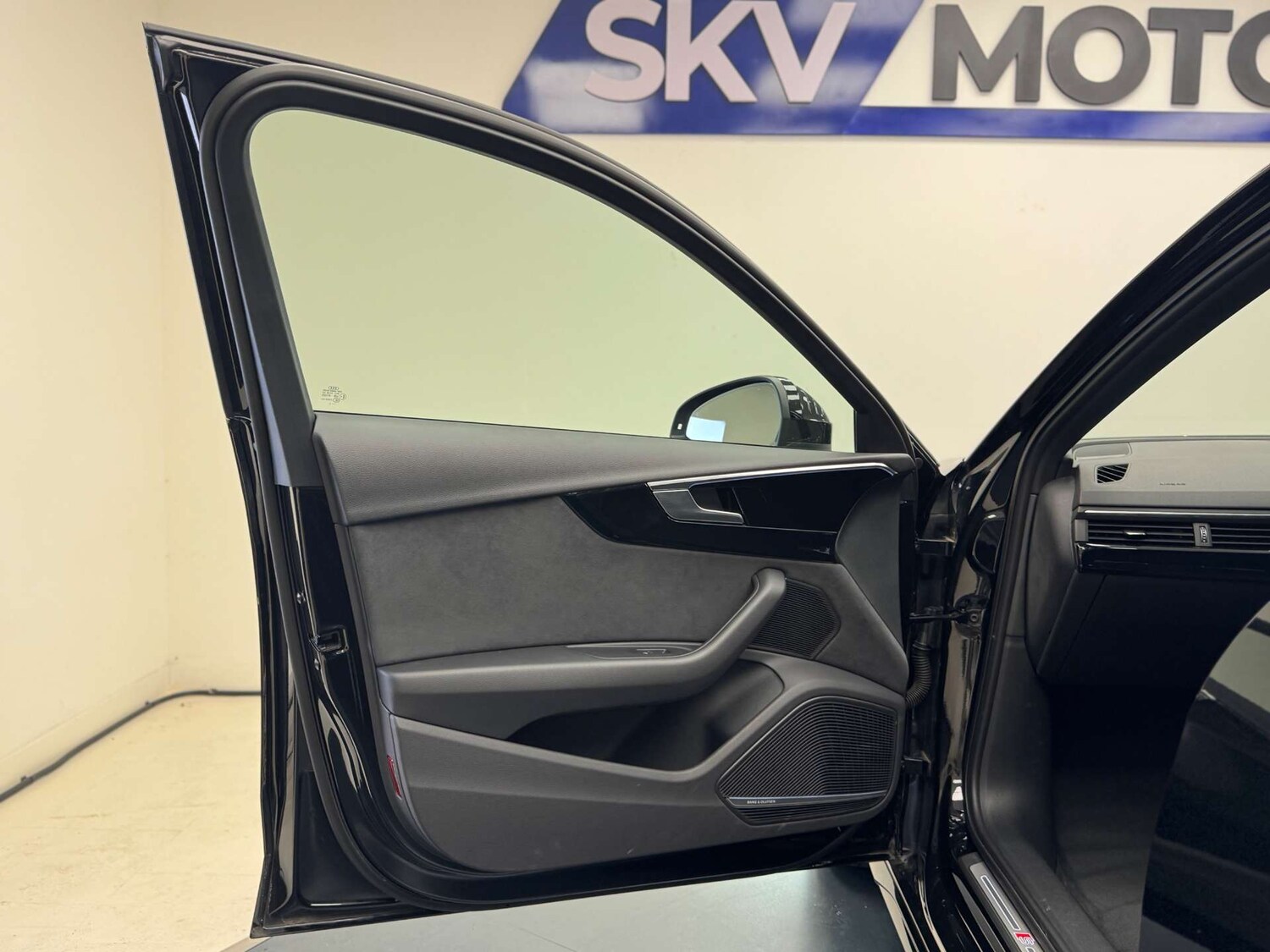 Used Audi A4 2022 for sale - 76280355: Photo 25