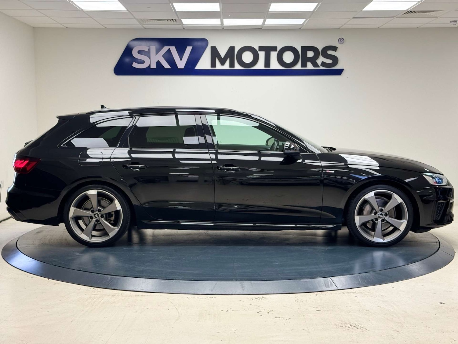 Used Audi A4 2022 for sale - 76280355: Photo 9