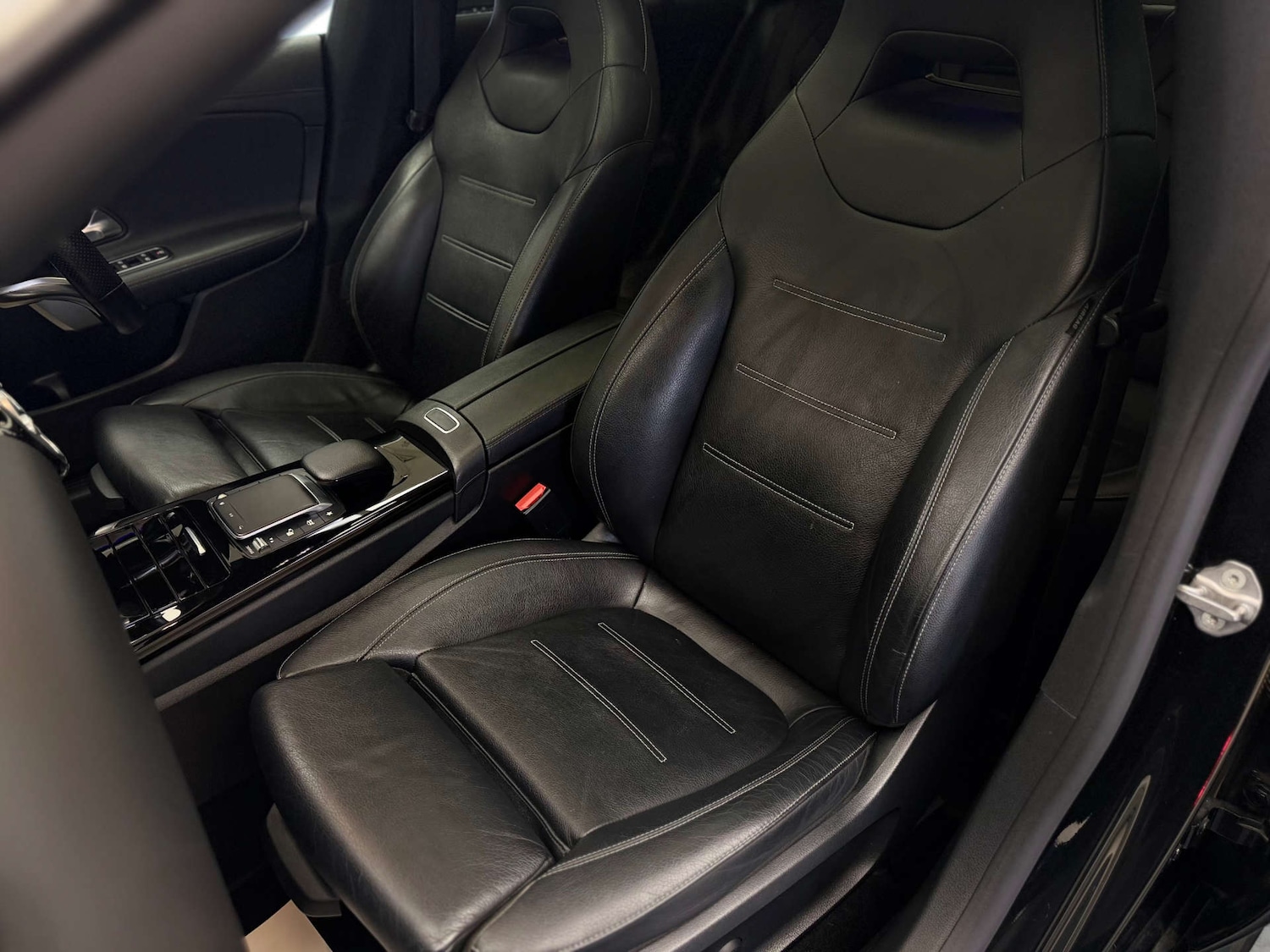 Used Mercedes-Benz CLA 2020 for sale - 77639619: Photo 36