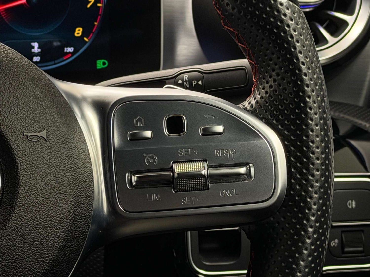 Used Mercedes-Benz A-Class 2019 for sale - 76438960: Photo 25