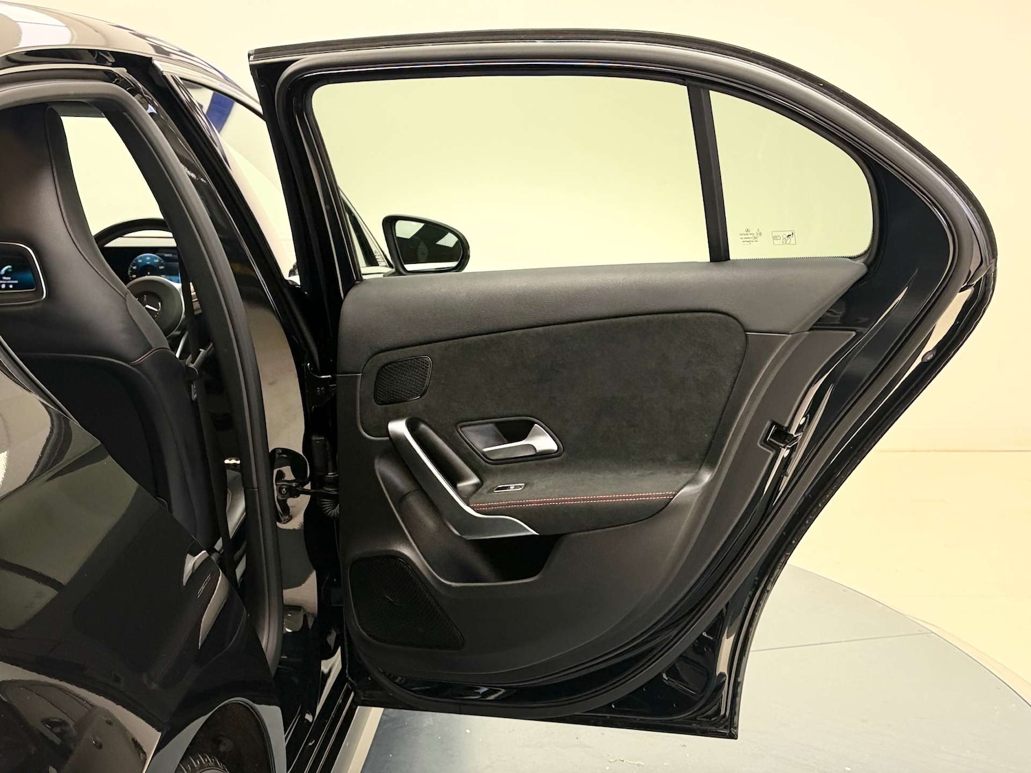 Used Mercedes-Benz A-Class 2019 for sale - 76438960: Photo 28