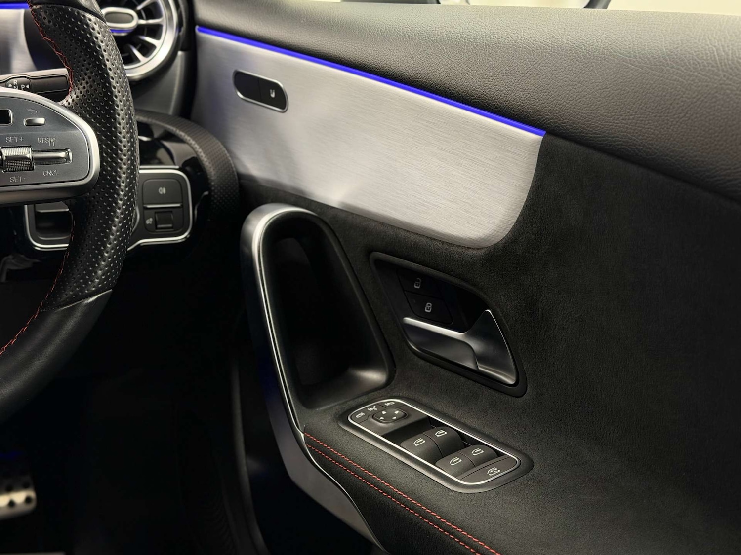 Used Mercedes-Benz A-Class 2019 for sale - 76438960: Photo 31