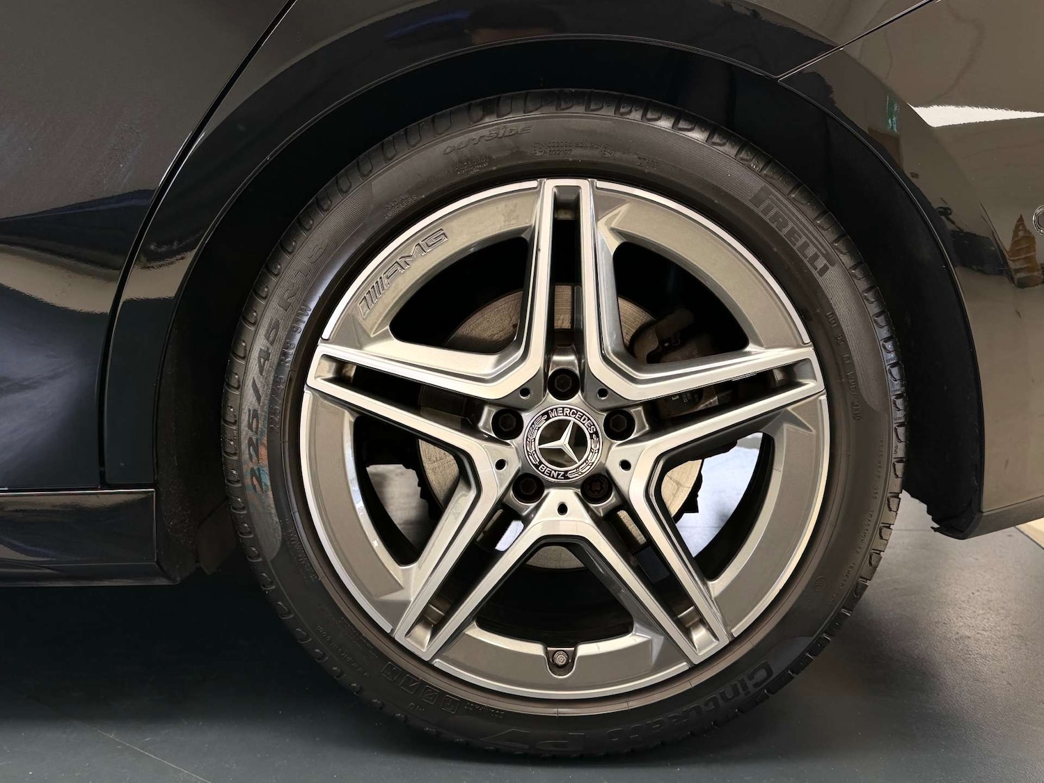 Used Mercedes-Benz A-Class 2019 for sale - 76438960: Photo 34